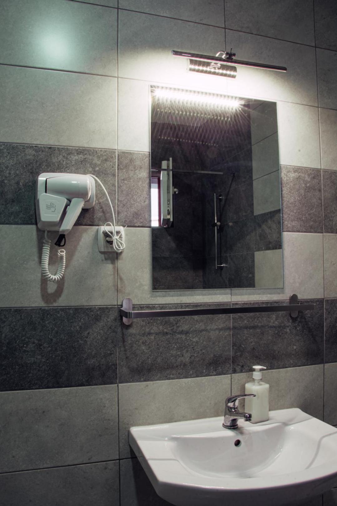 Skopje Downtown Hostel Zewnętrze zdjęcie